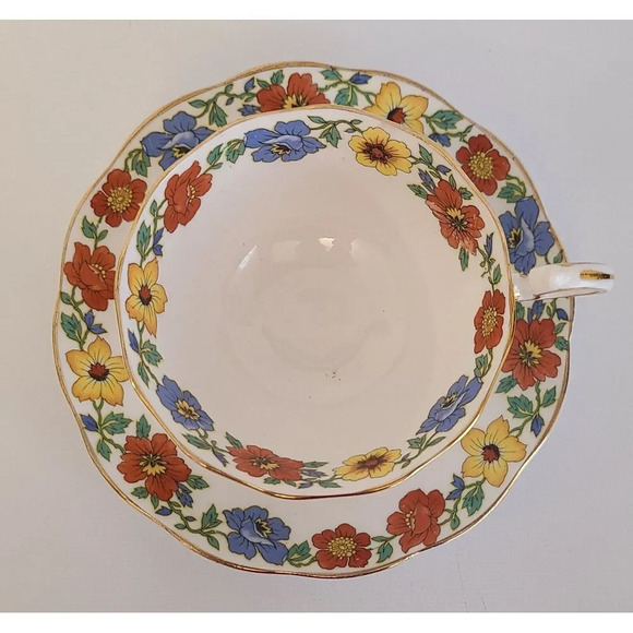 Vintage Rare Royal Albert teacup and saucer, crown china, made in England, 1927 - Picture 4 of 6